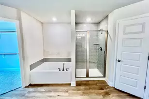 4407 Karam Lndg, Dickinson, TX 77539 - Photo 16