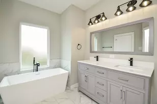 6708 Parker Grv Ln, Houston, TX 77076 - Photo 20