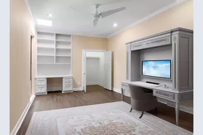 148 Sugarberry Circle, Houston, TX 77024 - Photo 10