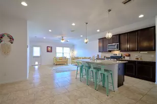 12629 Pirate Bend Dr, Texas City, TX 77568 - Photo 16