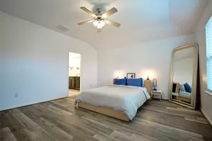 12629 Pirate Bend Dr, Texas City, TX 77568 - Photo 18