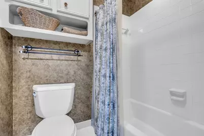 2018 Island Oak Street, Houston, TX 77062 - Photo 34