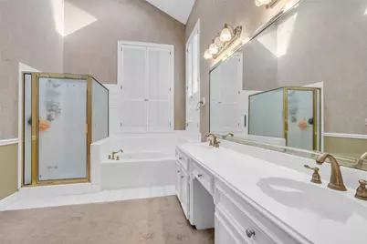 2018 Island Oak Street, Houston, TX 77062 - Photo 26
