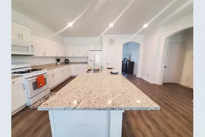 11218 Beverley Park Street, Sugar Land, TX 77498 - Photo 8