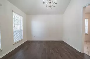 2111 Sailwind Dr, Pearland, TX 77584 - Photo 2