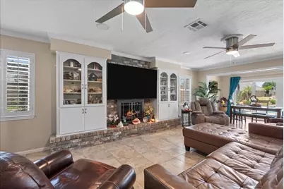 4205 Quaker Drive, Texas City, TX 77590 - Photo 8
