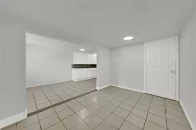 106 Hanover Street, Houston, TX 77012 - Photo 28