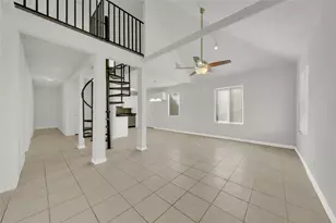 106 Hanover St, Houston, TX 77012 - Photo 4