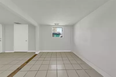 106 Hanover Street, Houston, TX 77012 - Photo 34