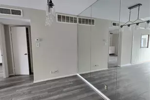 9550 Deering Dr, Houston, TX 77036 - Photo 8