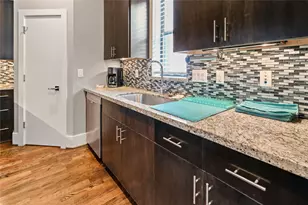 2105 Hadley St, Houston, TX 77003 - Photo 20