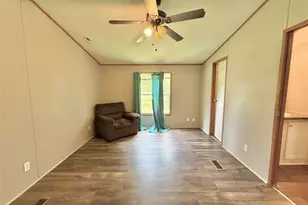 102 Western Way, Angleton, TX 77515 - Photo 18
