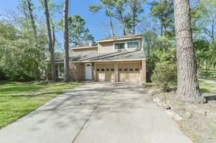 19 Still Glen Ct, The Woodlands, TX 77381 - Photo 2