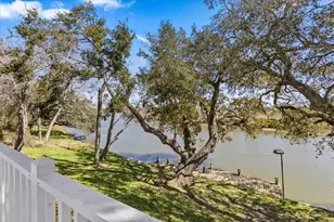 483 Riverside Dr, Palacios, TX 77465 - Photo 28