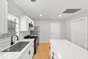 2903 Burkett St., Houston, TX 77004 - Photo 16