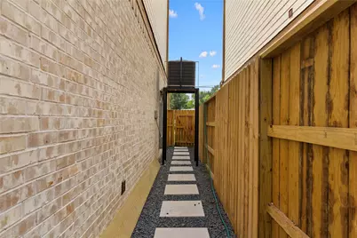 2204 Hoskins Drive, Houston, TX 77080 - Photo 18