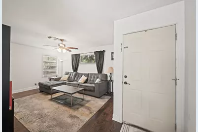 2017 Isla Drive, Pearland, TX 77581 - Photo 6