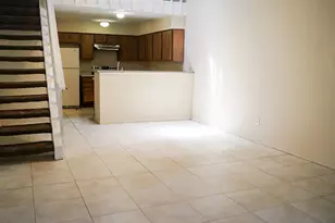 11881 Bob White Dr, Houston, TX 77035 - Photo 2