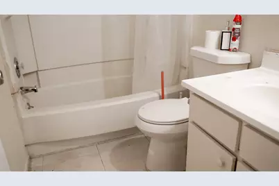 11881 Bob White Drive #828, Houston, TX 77035 - Photo 6