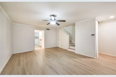 5917 Fairdale Lane #10, Houston, TX 77057 - Photo 6