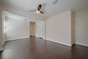 3930 Daphne St, Houston, TX 77021 - Photo 32