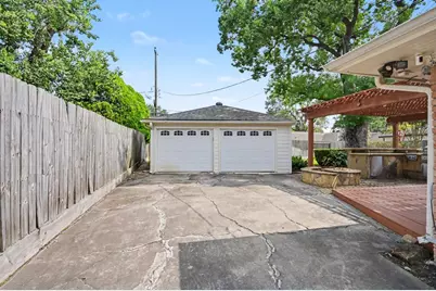 5618 Edith Street, Houston, TX 77081 - Photo 30