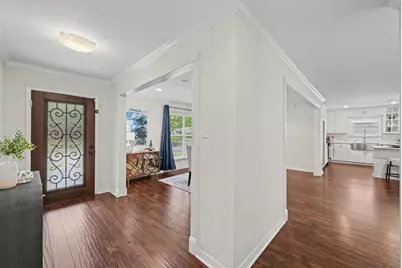 5618 Edith Street, Houston, TX 77081 - Photo 6