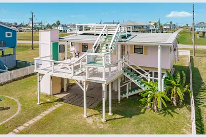 922 Seashell Drive, Surfside Beach, TX 77541 - Photo 2