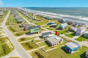 922 Seashell Dr, Surfside Beach, TX 77541 - Photo 8