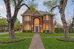 4236 Oberlin St, West University Place, TX 77005 - Photo 1