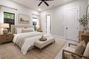 2048 W Main St, Houston, TX 77098 - Photo 8