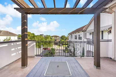 2048 W Main Street, Houston, TX 77098 - Photo 42