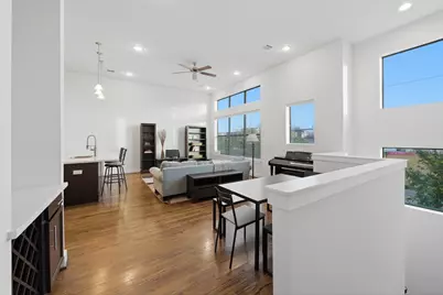 118 N Hutcheson Street, Houston, TX 77003 - Photo 2
