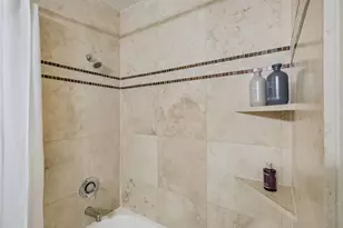 1201 McDuffie St, Houston, TX 77019 - Photo 34