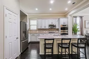 12511 Gable Mills Drive, Cypress, TX 77433 - Photo 10