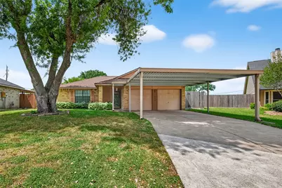 1906 Westbriar Court, Deer Park, TX 77536 - Photo 2