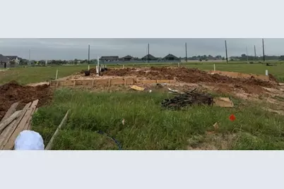 32511 Valley Redstem Way, Fulshear, TX 77441 - Photo 2
