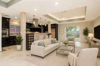 9418 Meadowbriar Lane, Houston, TX 77063 - Photo 2