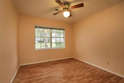 9418 Meadowbriar Lane, Houston, TX 77063 - Photo 20
