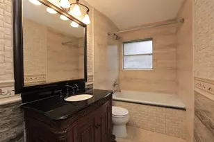 9418 Meadowbriar Ln, Houston, TX 77063 - Photo 16