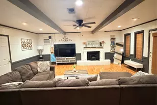 517 Temple St, Woodville, TX 75979 - Photo 6