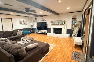 517 Temple St, Woodville, TX 75979 - Photo 2