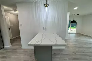 1004 E Red Cedar Cir, The Woodlands, TX 77380 - Photo 12