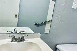 2601 Bellefontaine St, Houston, TX 77025 - Photo 18