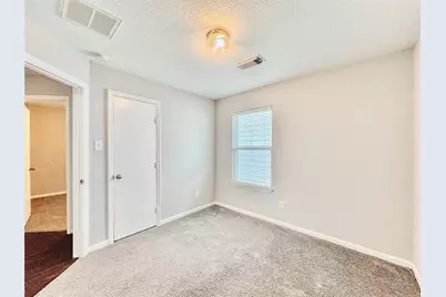13327 Belvedere Park Court, Houston, TX 77047 - Photo 6