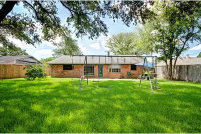 609 Mary Ann Drive, Friendswood, TX 77546 - Photo 10