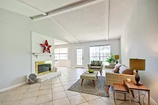 609 Mary Ann Dr, Friendswood, TX 77546 - Photo 14