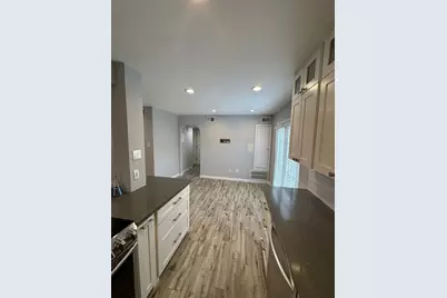 2744 Briarhurst Drive #35, Houston, TX 77057 - Photo 8