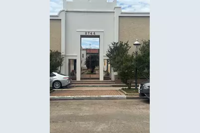 2744 Briarhurst Drive #35, Houston, TX 77057 - Photo 22