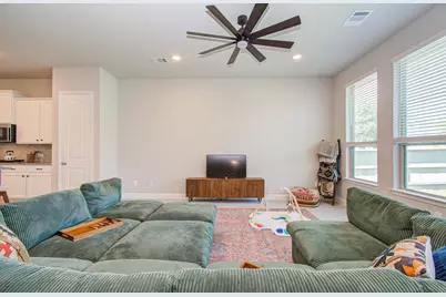 10442 Eastern Bluestar Drive, Conroe, TX 77385 - Photo 22